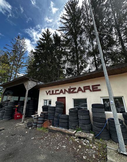 Intrarea în atelier și zona de lucru — DN1 Km 138+750, Predeal